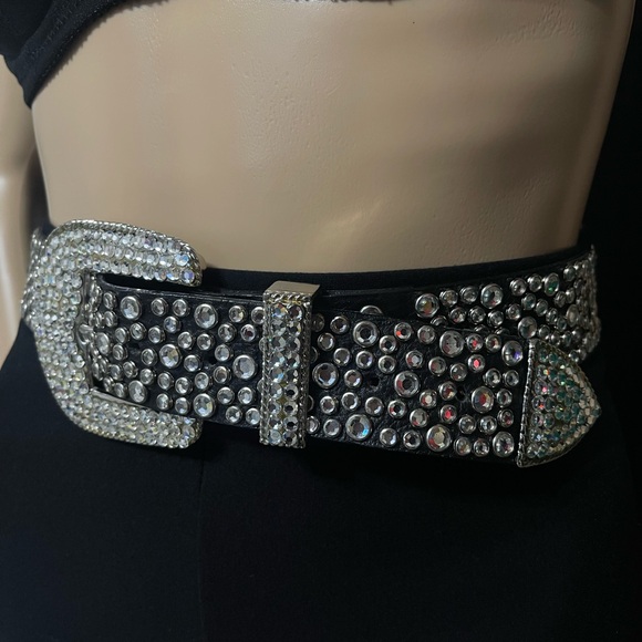 Help find Michael Morrison Belts - Picture 9 of 11